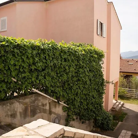 Appartamento Rabac-quiet And Cute With Grill,6001 Rabac