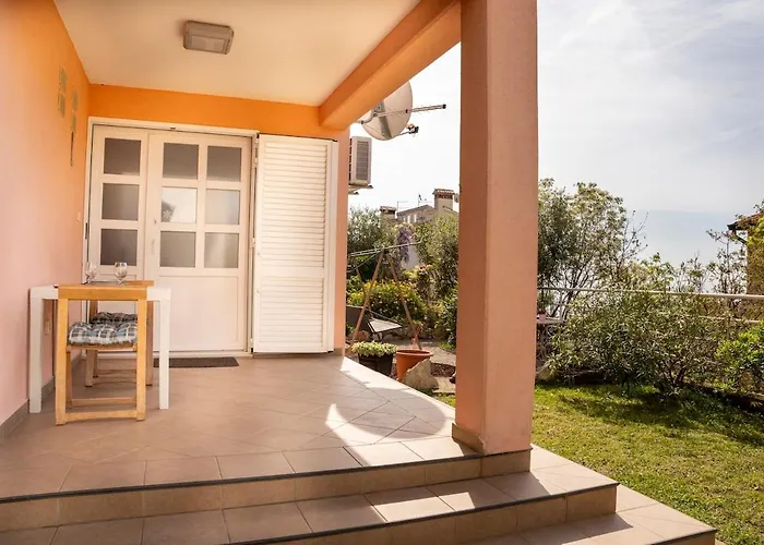 Apartman Rabac-quiet And Cute With Grill,6001 Rabac