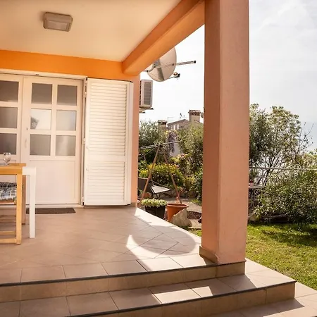 Διαμέρισμα Rabac-quiet And Cute With Grill,6001 Rabac